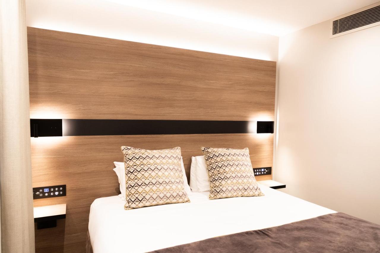 เมอริต เคนซิงตัน โฮเต็ล Hotel ลอนดอน ภายนอก รูปภาพ