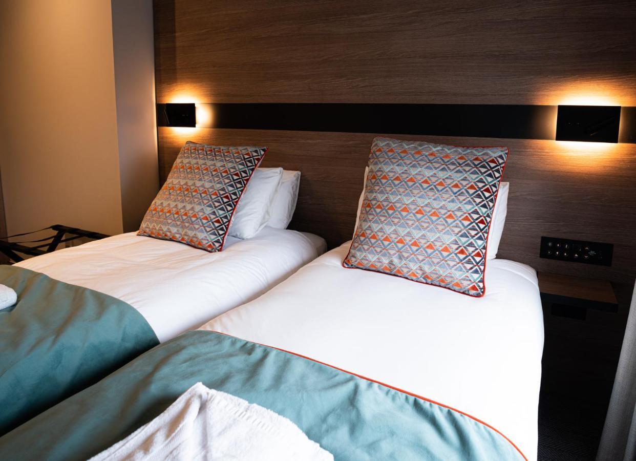 เมอริต เคนซิงตัน โฮเต็ล Hotel ลอนดอน ภายนอก รูปภาพ