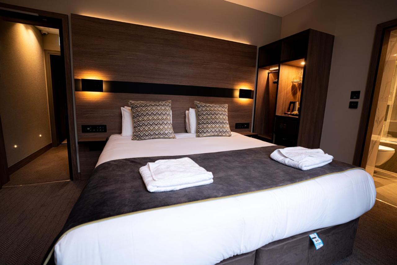 เมอริต เคนซิงตัน โฮเต็ล Hotel ลอนดอน ภายนอก รูปภาพ